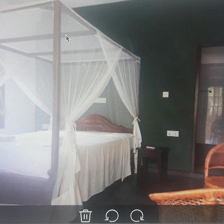 Sunil Garden Guesthouse 우나와투나 외부 사진