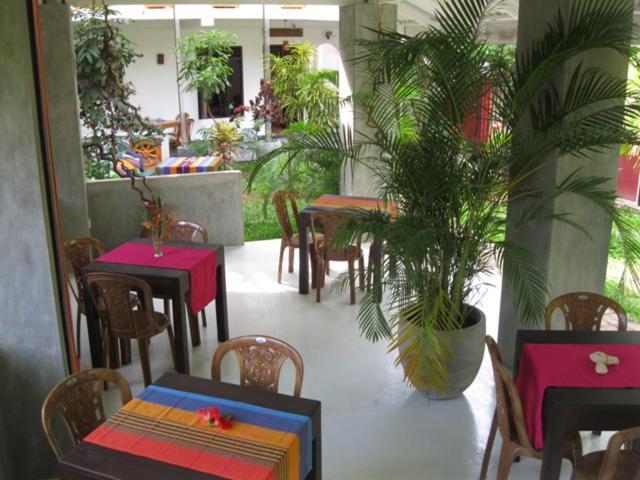 Sunil Garden Guesthouse 우나와투나 외부 사진