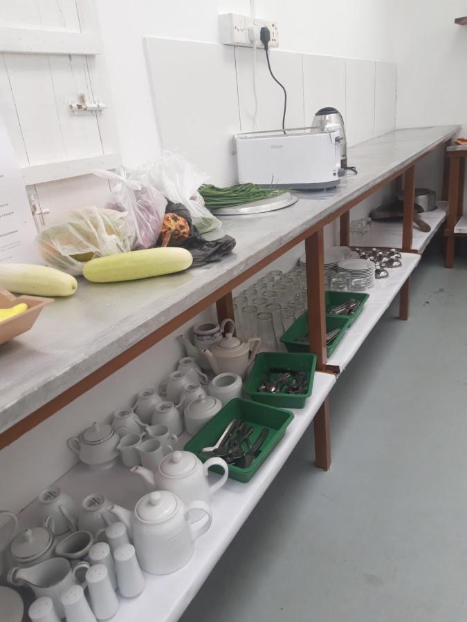 Sunil Garden Guesthouse 우나와투나 외부 사진
